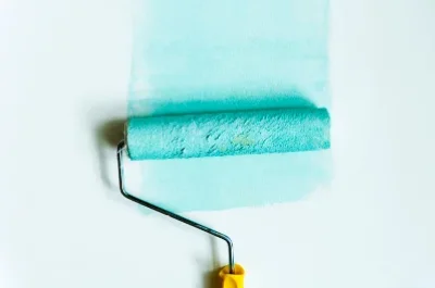 Peinture intérieure à Saint-Laurent-du-Cros — murs, plafonds et boiseries